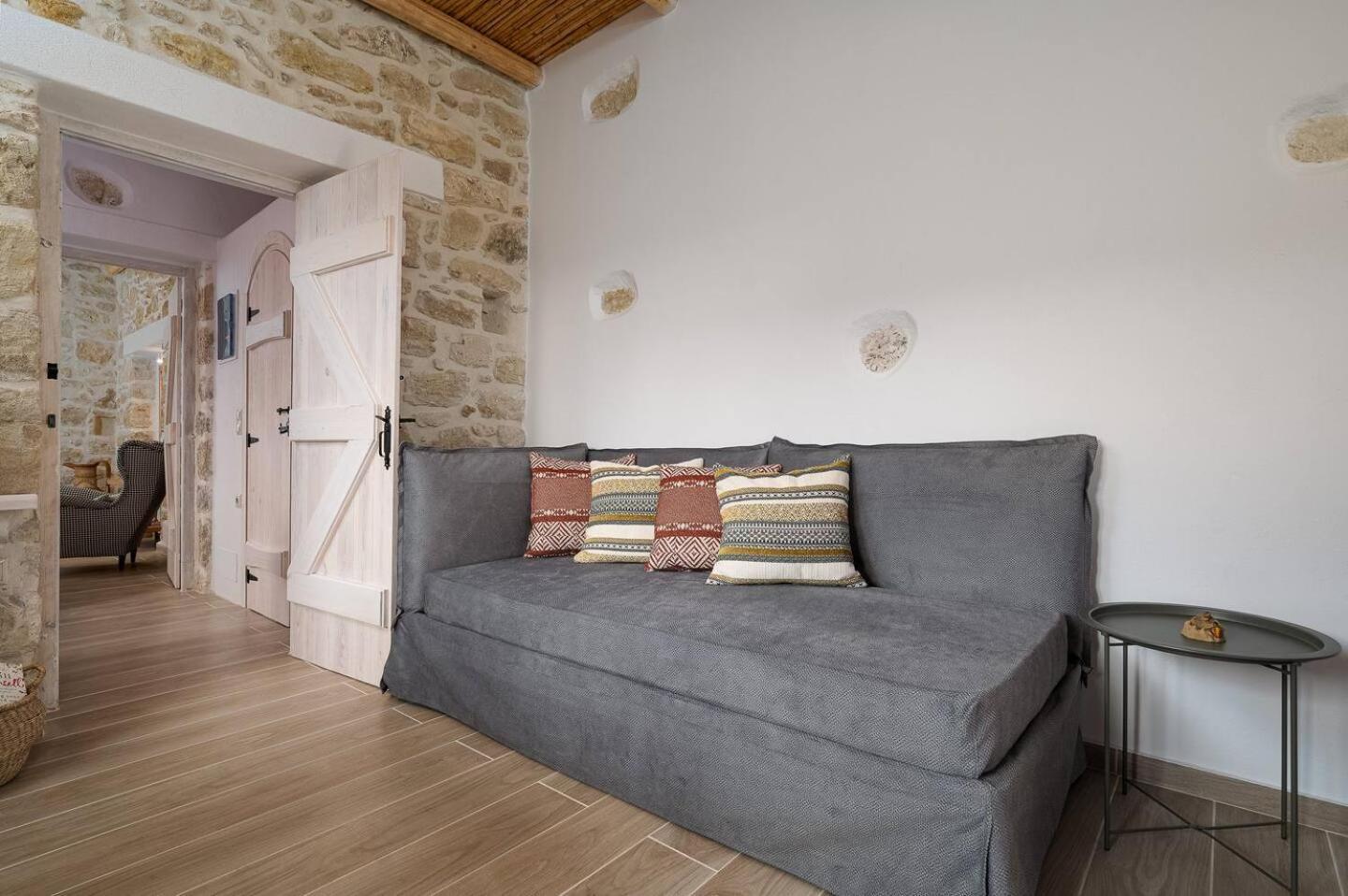 Physis Country House 2 Near Matala Beach & Faistos Kouses Exterior foto